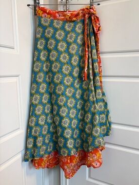 Natural Life Reversible Floral Wrap Skirt in Teal and Orange One Size
